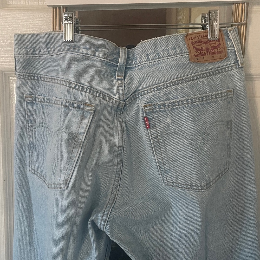Women's Light Blue Cropped Jeans